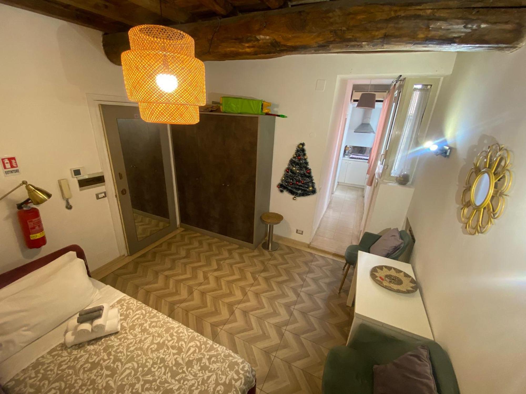 Lovely Apartments In City Centre "Third Floor, Without Elevator" — Foto 1